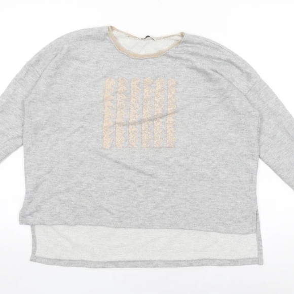 Zara Sweaters - Zara Gray Top with Gold Trim Size Medium